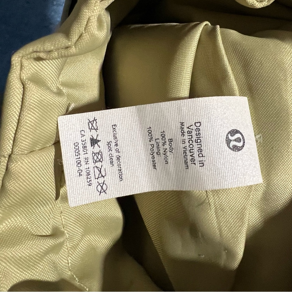 Lululemon Blue Yellow Water Bottle Crossbody Bag - Picture 8 of 10
